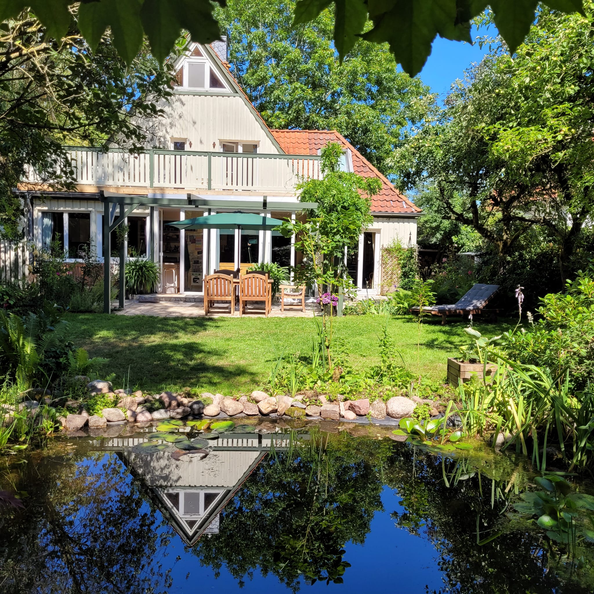 Gartenteich & Folienteich – Pool- & Naturteichbau